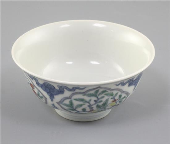 A Chinese doucai bowl, Chenghua mark, diameter 9.7cm